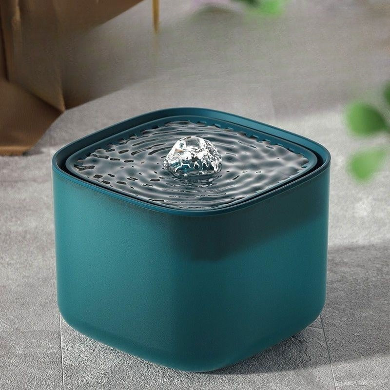 Fontaine à eau intelligente 3L – Silencieuse & filtrante pour chats et chiens